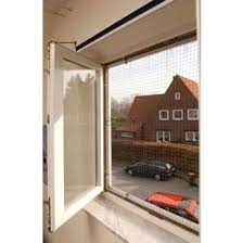 fenstersicherung fur katzen mit einem boy netzrahmen mit sondermass cat patio diy cat shelves cat proofing