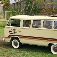 Blacksheep Van Location De Van Amenage Campervan Minibus Vans Location De Van Camping Car