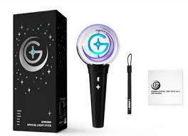 Gfriend, sowon, yerin, eunha, yuju, sinb, umji its really pretty. Vip K Shop Gfriend Official Lightstick Ver 2 Price Facebook