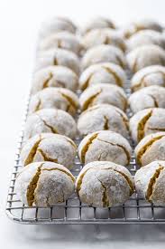 Pistachio Amaretti Cookies Love And Olive Oil Recipe Amaretti Cookie Recipe Amaretti Cookies Cookie Recipes
