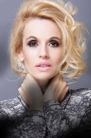 Joanne Rose's Instagram, Twitter & Facebook