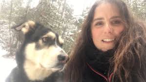 Dee Gallant's Instagram, Twitter & Facebook