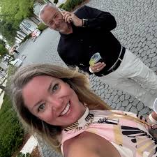 What seats do I need to get to be close to the stage?