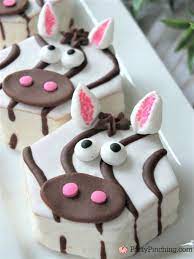 I love those little debbie cakes that are in the shape of trees at christmas. Zebra Cakes Little Debbie Zebra Cakes Partypinching Com Snack Cakes