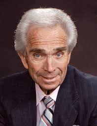 Lee Schubert's Instagram, Twitter & Facebook