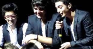 Can T Help Falling In Love Il Volo Mia Meets Il Volo Live Oct 12 2011 Il Volo Meets Their Youngest Fan Mia Sweetest Video Live Concert At The Maxwe Cant Help Falling In Love Volo Singer