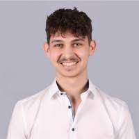 90+ perfiles de «Hupfer»