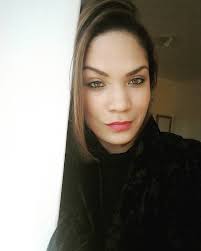 Anyone had issues with the cricut mug press? Halfway through a mug it  suddenly flashed 3rd light and power button went red and turned machine  off........looking at fault codes it says there's