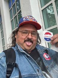 Andrew Hartman (@HartmanAndrew)