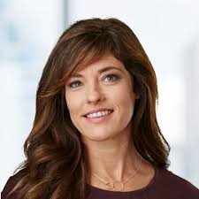 Linda Menzel's Instagram, Twitter & Facebook