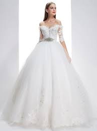 Abito da sposa principesco colet con dettaglio ricamato in pizzo. Abito Da Sposa Principesco Bustier Con Scollo A Barca E Maniche Corte