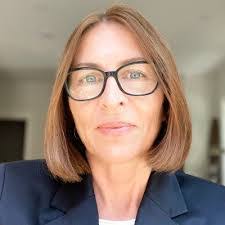 Sheri Fitzpatrick's Instagram, Twitter & Facebook