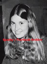 1976 SAN RAFAEL CA Davidson School Yearbook ~ Photos History Clubs Sports  ++++ $55.00