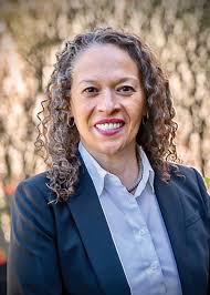 WOMEN IN INSURANCE: CLOSING THE LEADERSHIP GAP