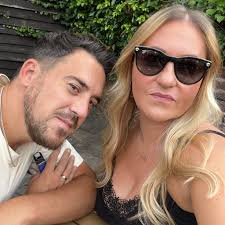 My son who is 8 really wants to start learning how to play the drums. Can  anyone recommend a tutor or somewhere he could go for lessons! 😊 Thanks! X