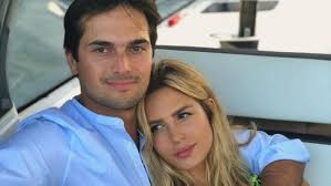 Modelo brasileira fisga o coração do conquistador Nelson Piquet Jr