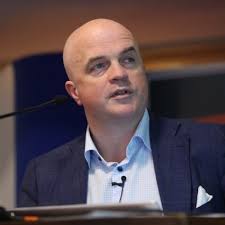 Joy Halliday💙 (@jfall33)