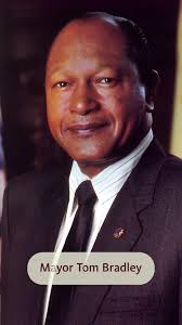 This Friday, things are getting AMPLIFIED. Don't miss our #FirstFridays  season kickoff after hours at #NHMLA! Discussion “Healing Sounds”: Dr.  Yewande Pearse (@nyewro) AZA Allsop, MD PhD (@azathemessenger) Live Music:  VÉRITÉ (@verite)