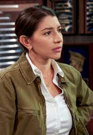 The showrunner being warren leight. Law Order Svu Season 21 Episode 12 Review The Longest Night Of Rain Tv Fanatic