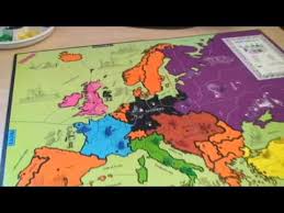 Résultat de recherche d'images pour "diplomacy game"