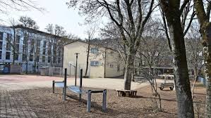All authorized 🏦 bank swift/bic code which located at germany which essential makes a wire transfer to abroad easy and secure. Stuttgart Hedelfingen Hangepartie An Der Steinenbergschule Hedelfingen Stuttgarter Zeitung