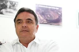 Após passar mal, Antônio Luiz Neto viaja e candidatura no Santa Cruz fica  indefinida