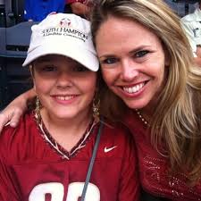 Mandi Bishop (@MandiJax)