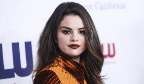 Viimeisimmät twiitit käyttäjältä selena gomez (@selenagomez). Selena Gomez To Produce Potentially Star In Stx Thriller Dollhouse Deadline