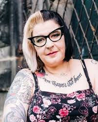 Katie Clair's Instagram, Twitter & Facebook