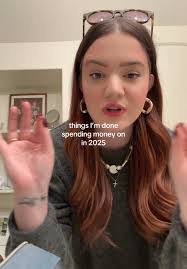 Mitchell Cash's Instagram, Twitter & Facebook