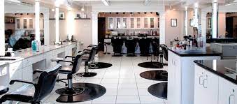 Specializing in luxury style, trendy fashion & affluent salon services. Hair Salon Sarasota Les Ciseaux Salon Spa St Armands
