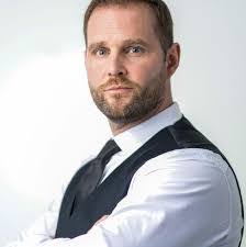 Chris Gaster's Instagram, Twitter & Facebook