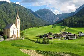 Es grenzt an die länder italien und slowenien im süden und südosten. Lesachtal In Karnten Osterreich Franks Travelbox