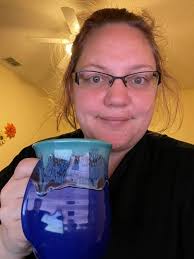 Ah, the timeless contrast: the carefree wanderer without a job and the  tired, coffee-fueled worker who's buried in responsibilities. Both stuck in  their seats, pondering their own version of a crisis. One