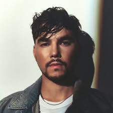 Elijah Woods x Jamie Fine