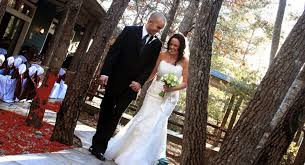 North Georgia Wedding Venues Enchanted Mountain Retreats Georgia Wedding Venues Wedding Wedding Venues