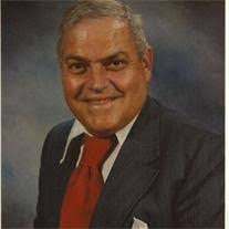 Dale Titus's Instagram, Twitter & Facebook