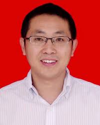 Edge-Assisted Multi-Layer Offloading Optimization of LEO  Satellite-Terrestrial Integrated Networks