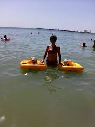 Er liegt in der südöstlichen dobrudscha und im kreis constanța. Manute Pricepute Descopera Romania In Familie Plaja 2 Mai