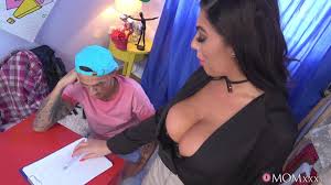 A student gets a lesson in fucking from a sexy tutor with big tits   Xozilla.com