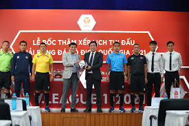 Mùa giải v.league 2021 khởi tranh vào ngày 16/01/2021. Ra Máº¯t Trai Bong Ráº¯n Há»• Mang Cho Mua Giáº£i V League 2021 Vietnamnet