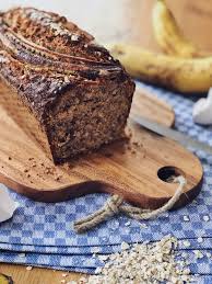 Saftiges Bananenbrot Mit Haferflocken Und Nussen Bananen Brot Bananenbrot Brot Backen Rezept Einfach