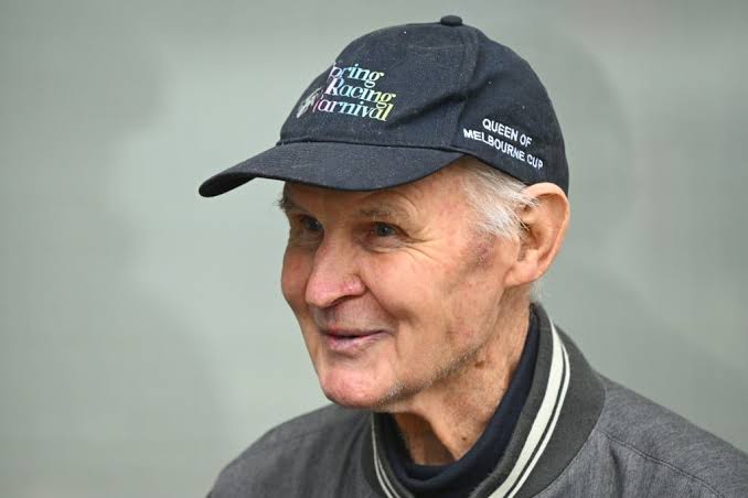 Tributes flow for Paddy Payne Snr after death at 90 – The Straight