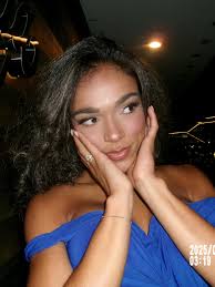 Deja Vanessa Suarez (@thedejavanessasuarez) • Threads, Say more