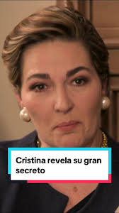 Cristina revela el amor de su vida en "Vivir De Amor"