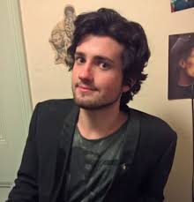 Living in a fantasy world through social media