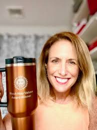 Back in December when everyone was lining up to buy these giant tumblers, I  wondered what the big deal was.