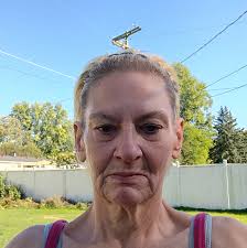 I'm just curious is there anyone who has an electric bike I can buy I'm  struggling with transportation and I work in zeeland but I live in Holland  but busses don't run