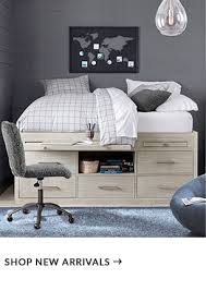 Teen Bedding, Furniture & Decor For Teen Bedrooms & Dorm Rooms | Pottery  Barn Teen