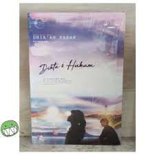 Maka dari itu mimin disini amat sangat ingin sekali berbagi kisah alur cerita terlengkap dari novel dikta dan hukum. Novel Wattpad Dikta Dan Hukum Dhian Farah Shopee Indonesia